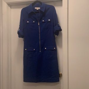 Blue dress with zipper